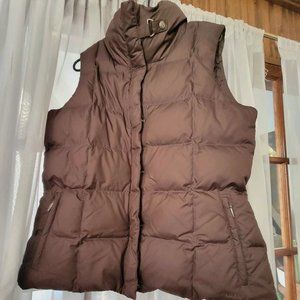 Large Women's Eddie Bauer 700 Fill Power Goose Down Vest Brown